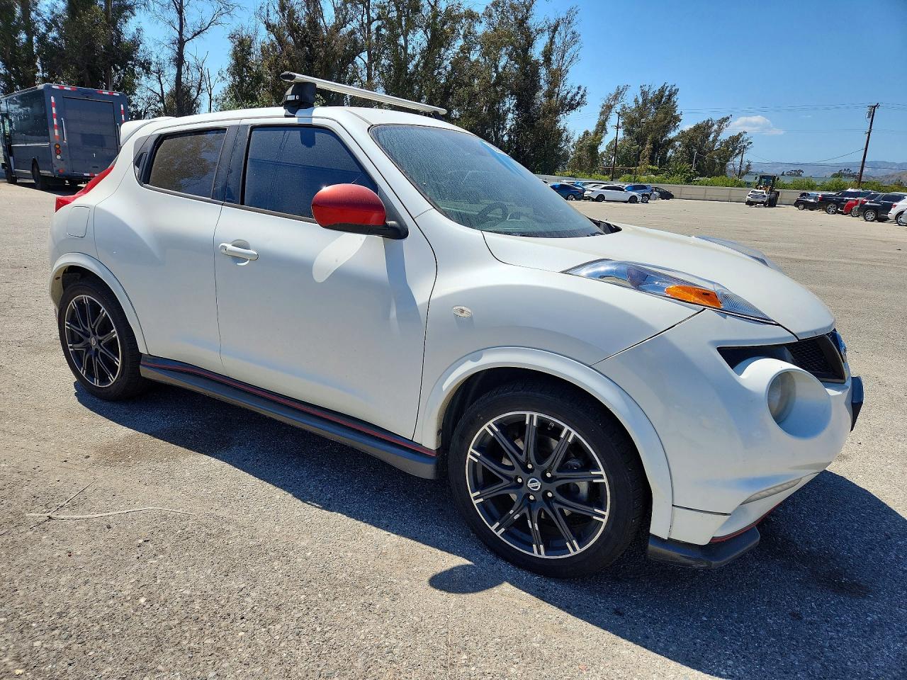 Nissan JUKE S