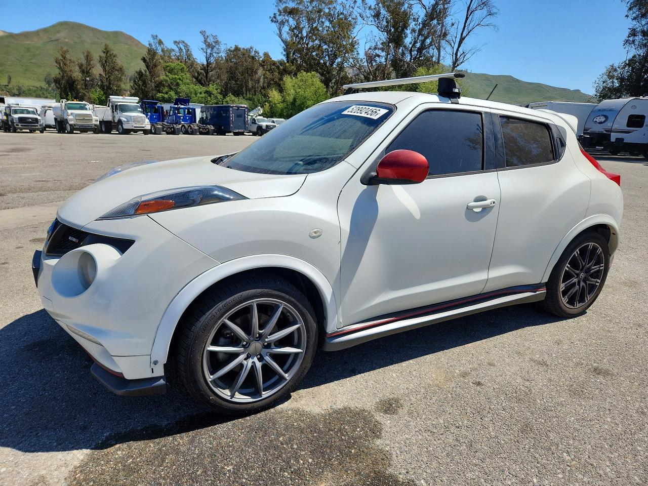 Salvage Nissan JUKE Image