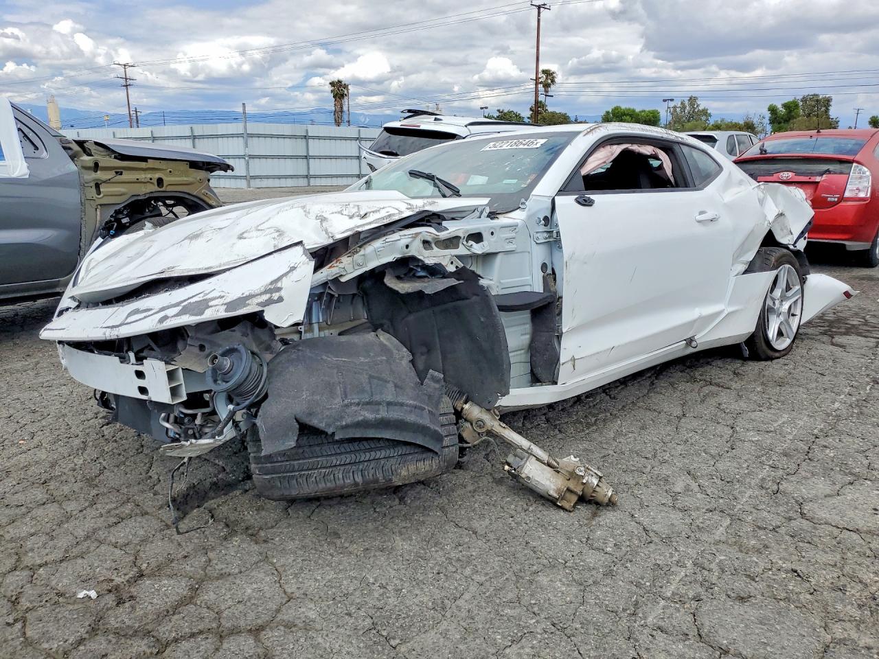 Salvage Chevrolet Camaro Image