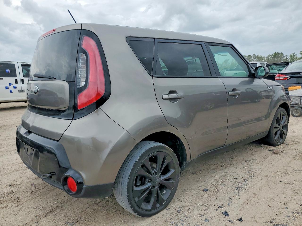 Kia Soul +