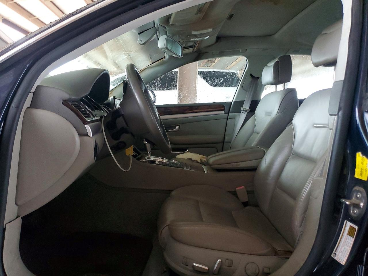 Audi A8 L Quattro