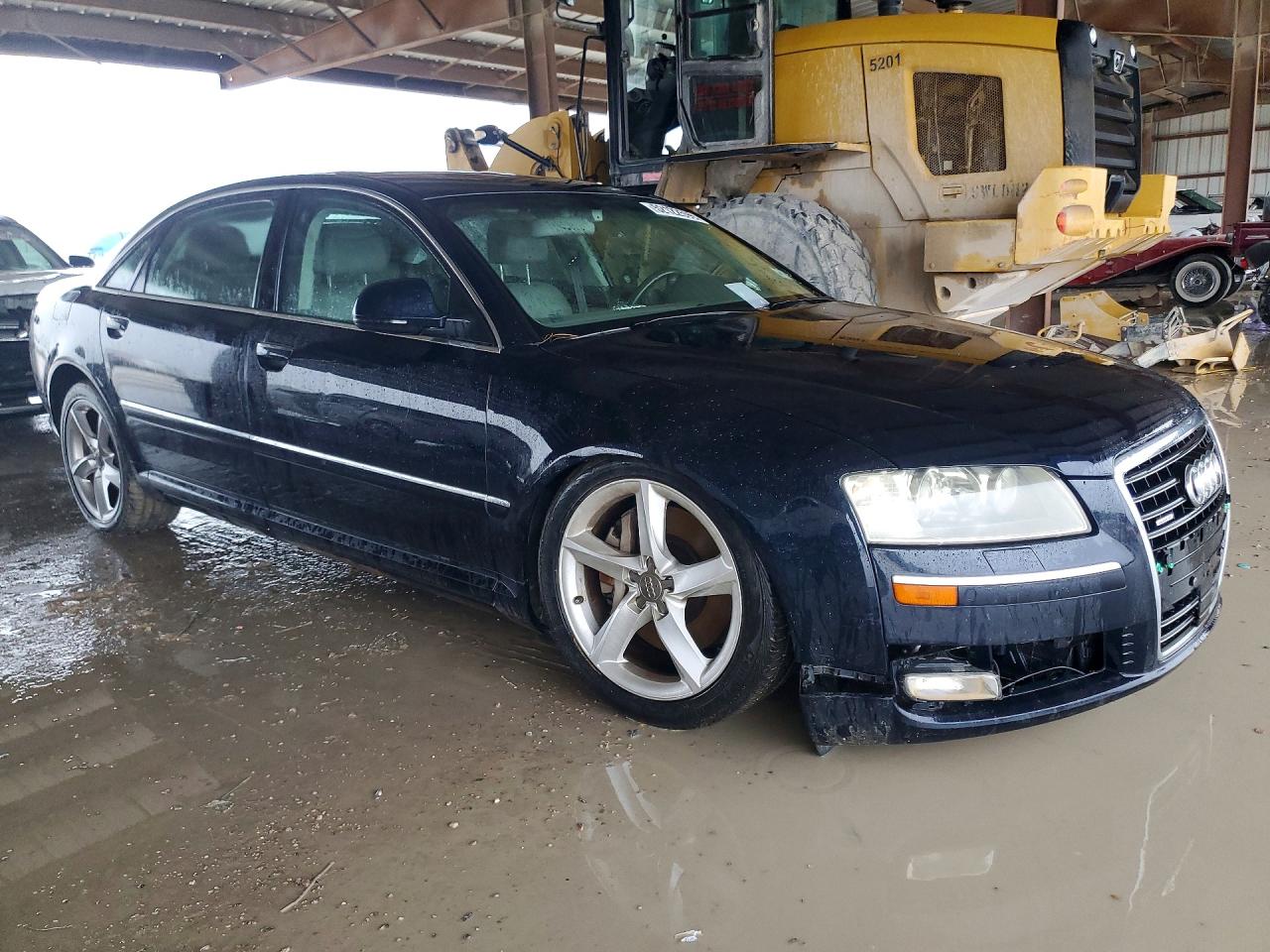 Audi A8 L Quattro