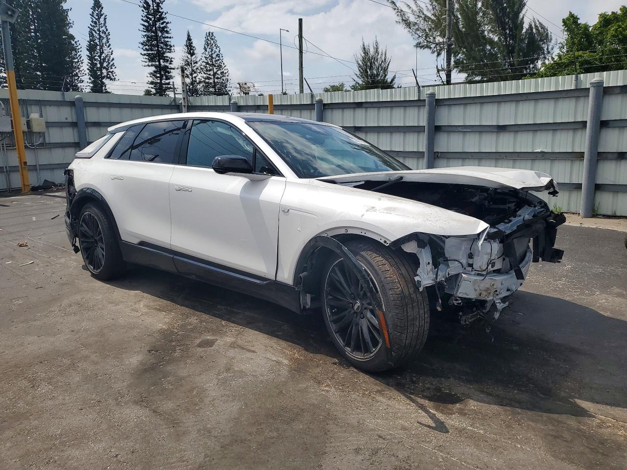 Cadillac LYRIQ Sport