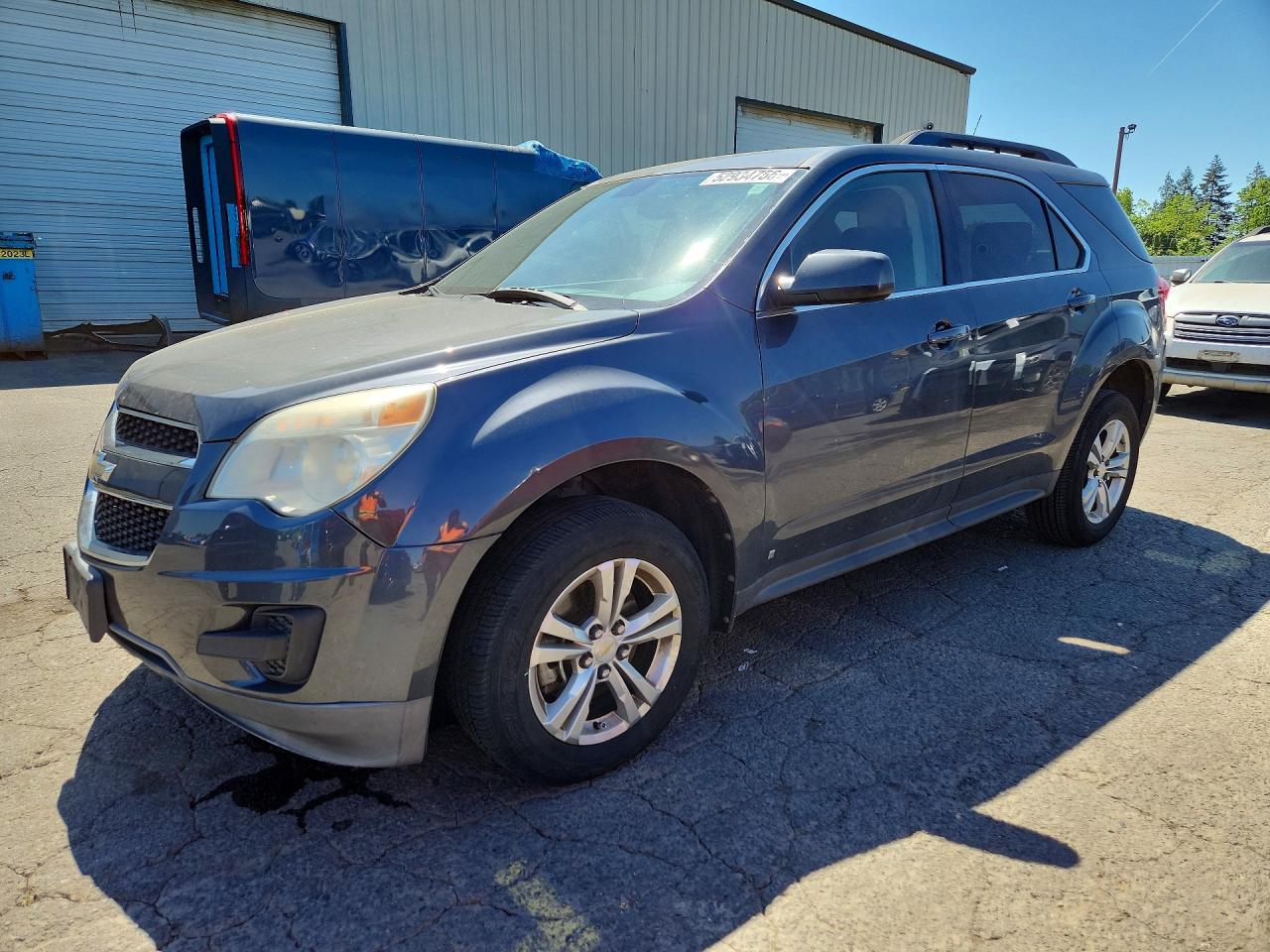 Salvage Chevrolet Equinox Image