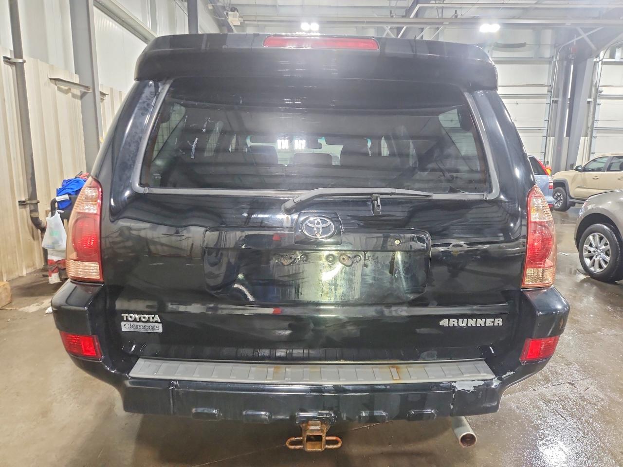 Toyota 4Runner Sr5