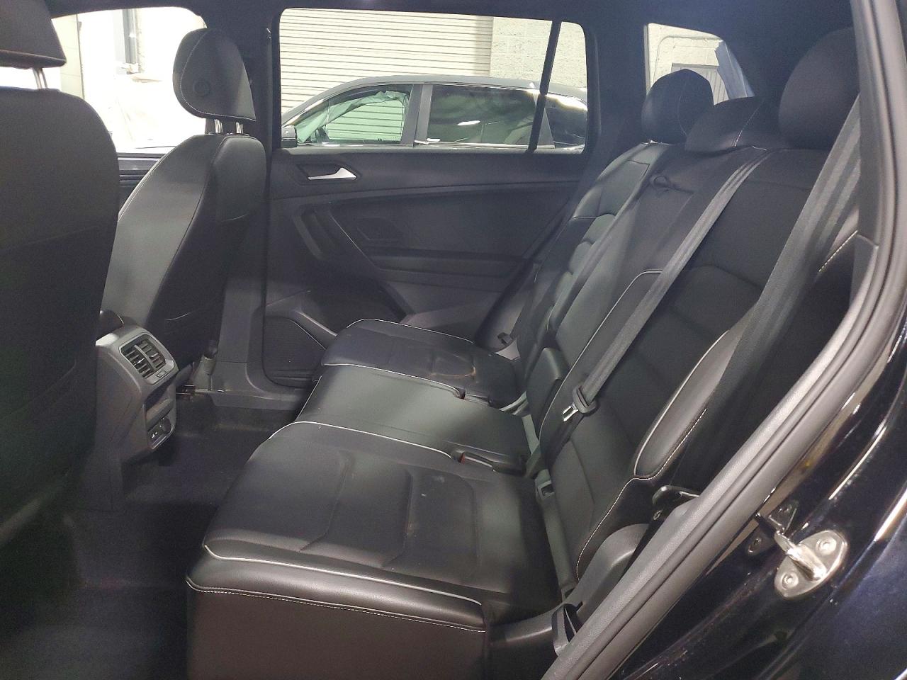 Volkswagen Tiguan Sel Premium R-line