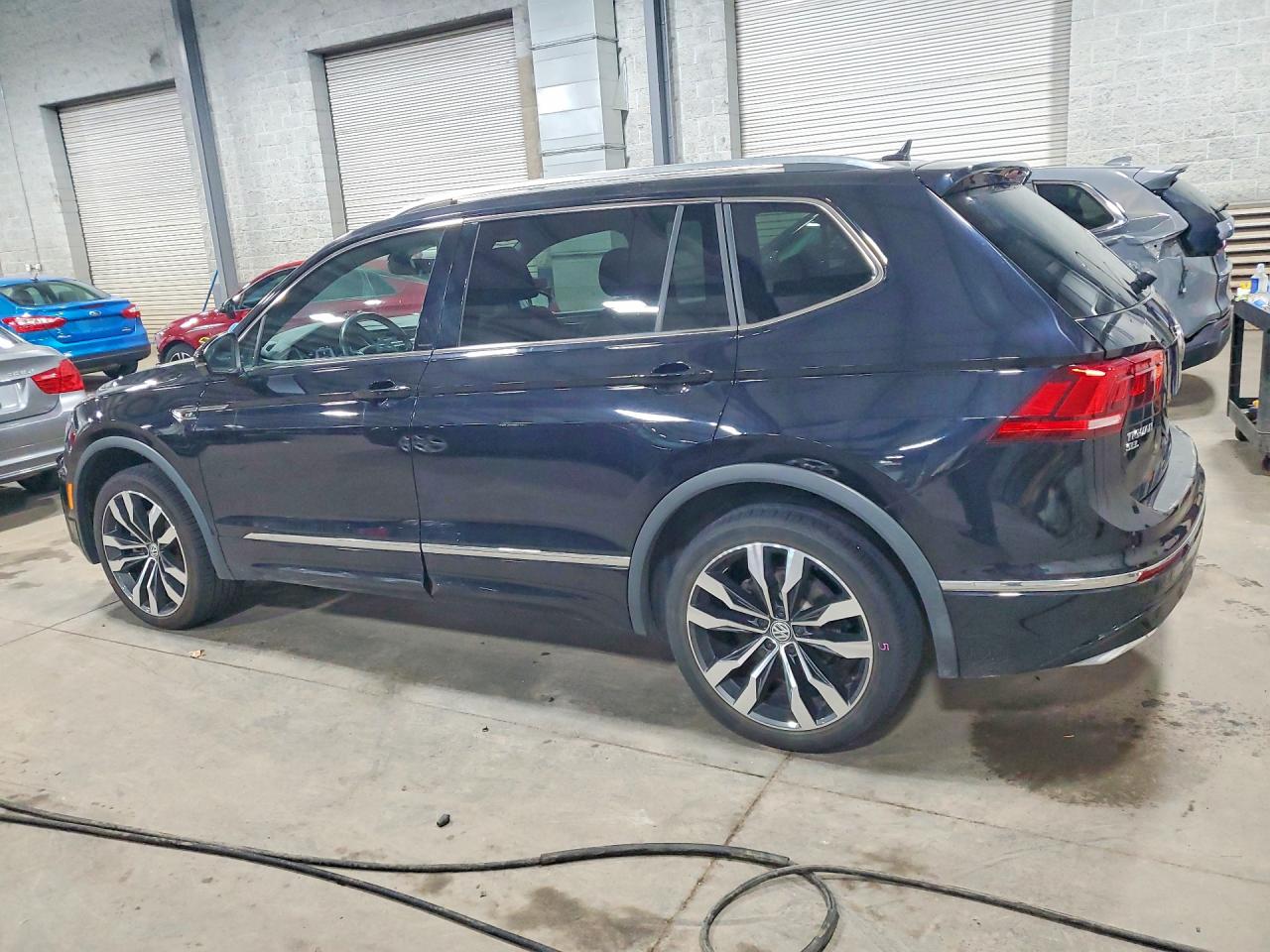 Volkswagen Tiguan Sel Premium R-line