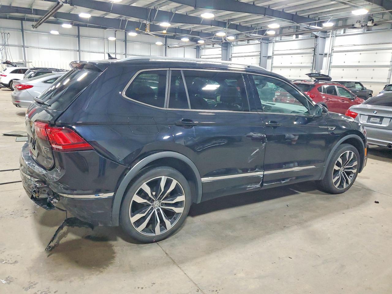 Volkswagen Tiguan Sel Premium R-line