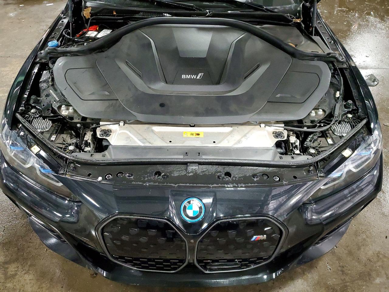 BMW i4 M50
