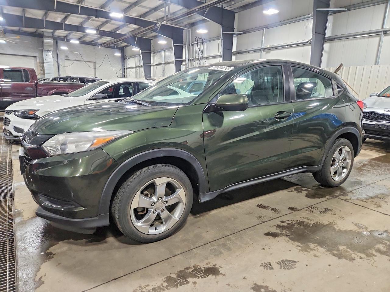 Salvage Honda HR-V Image