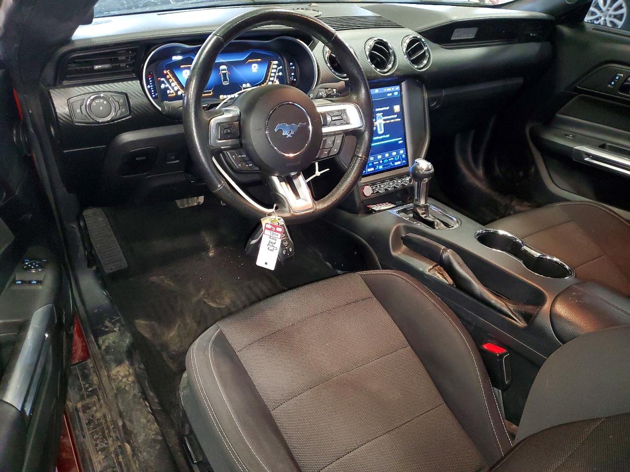Ford Mustang V6 Coupe
