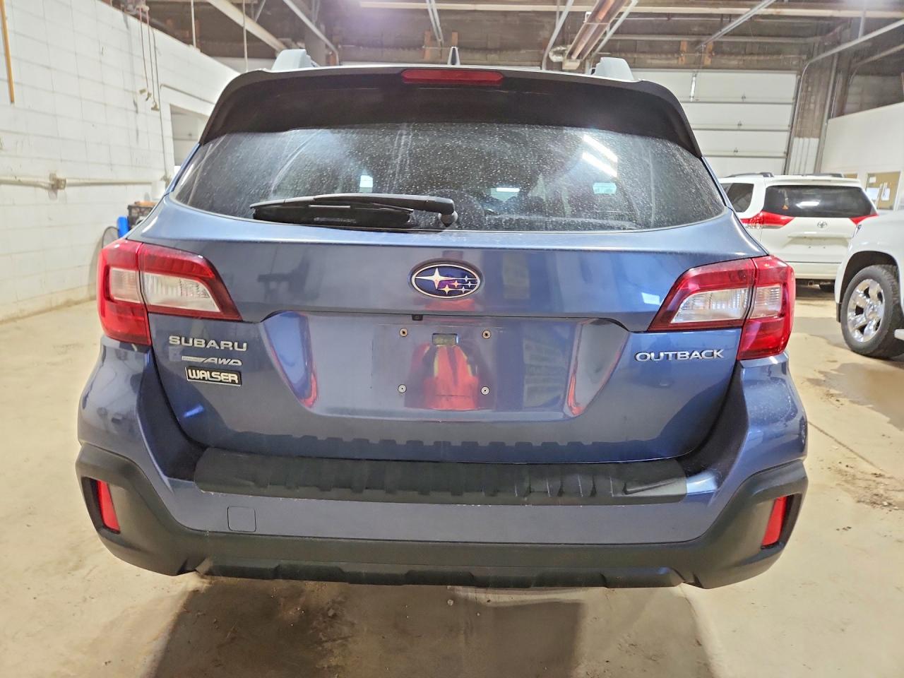 Subaru Outback 2.5i Premium
