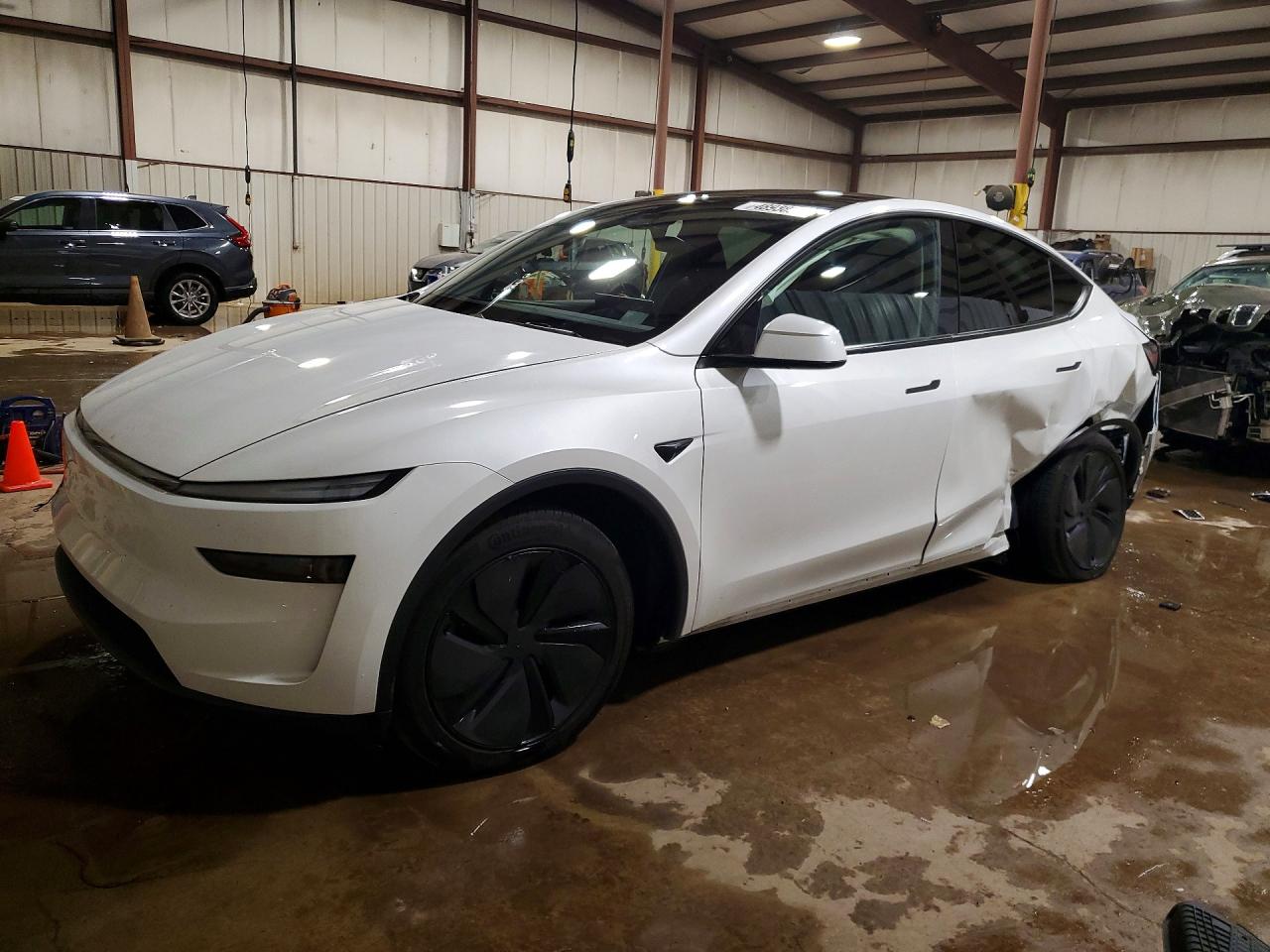 Salvage Tesla Model Y Image