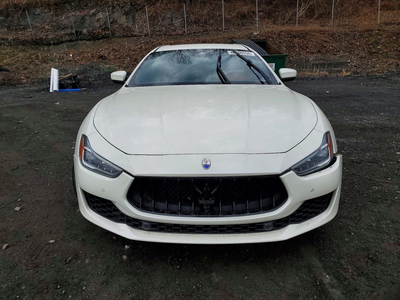 Maserati Ghibli S