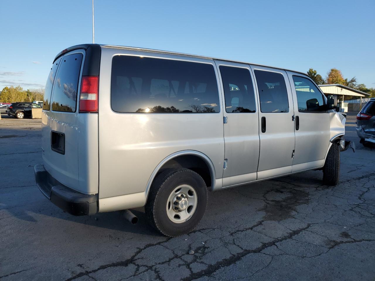 Chevrolet Express Ls