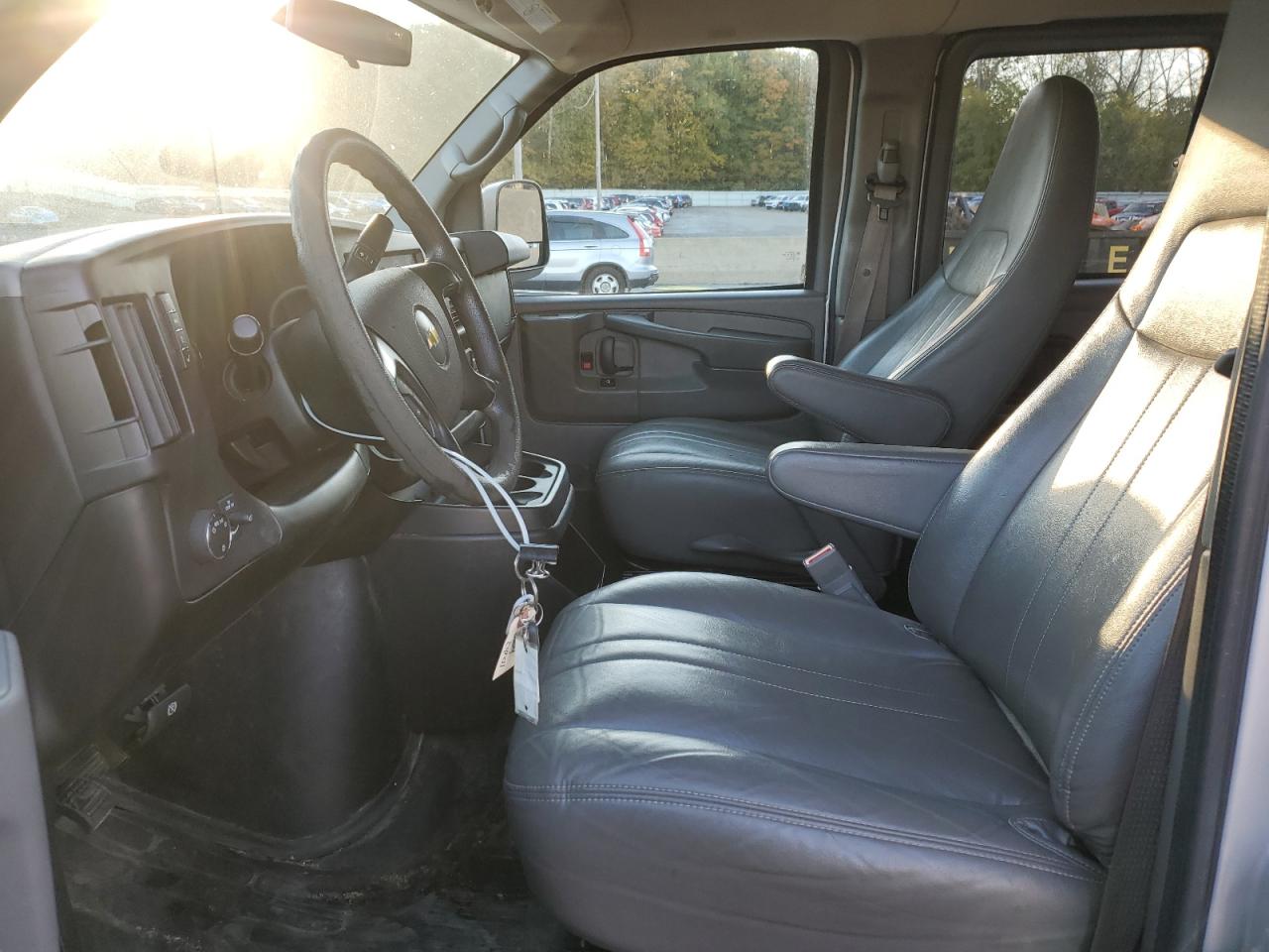 Chevrolet Express Ls