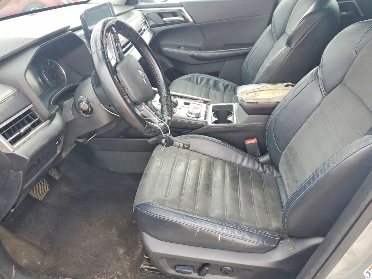 Mitsubishi Outlander Se