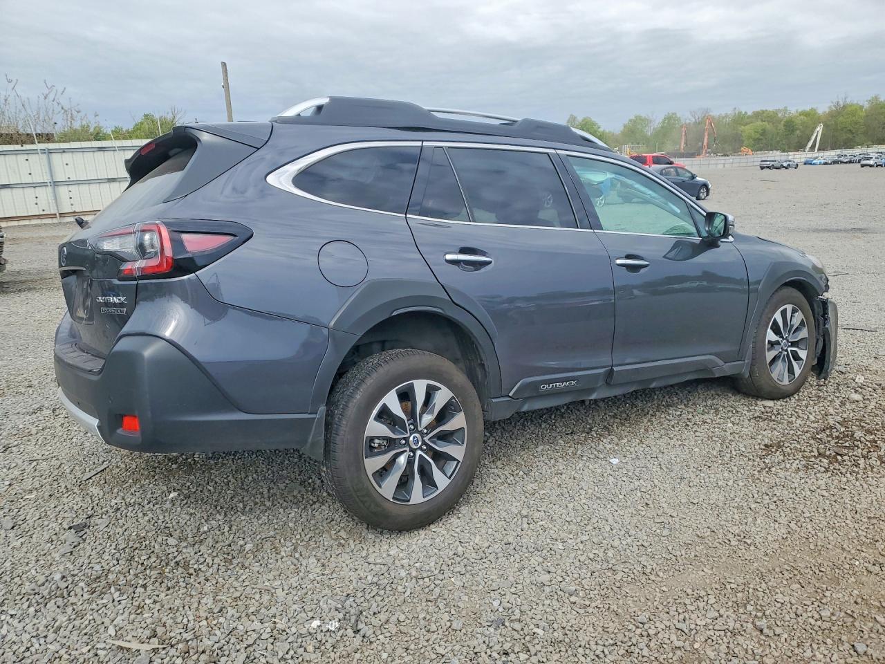 Subaru Outback Touring