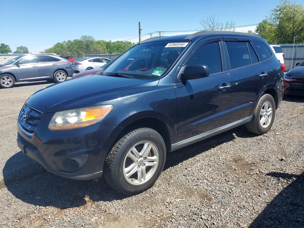 Salvage Hyundai SANTA FE Image