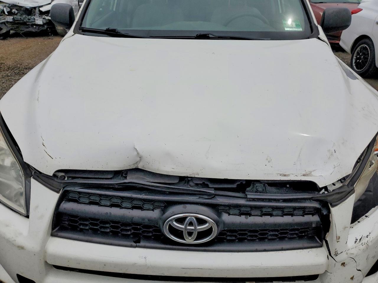Toyota RAV4 Base