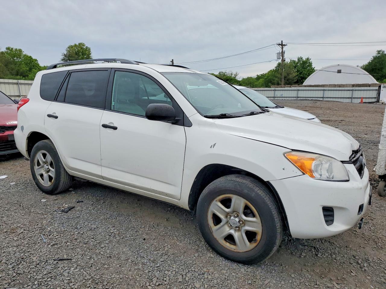 Toyota RAV4 Base