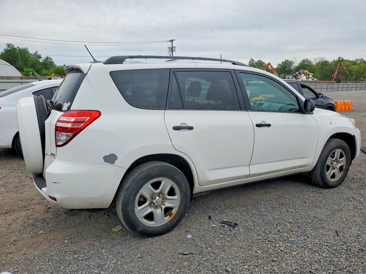 Toyota RAV4 Base