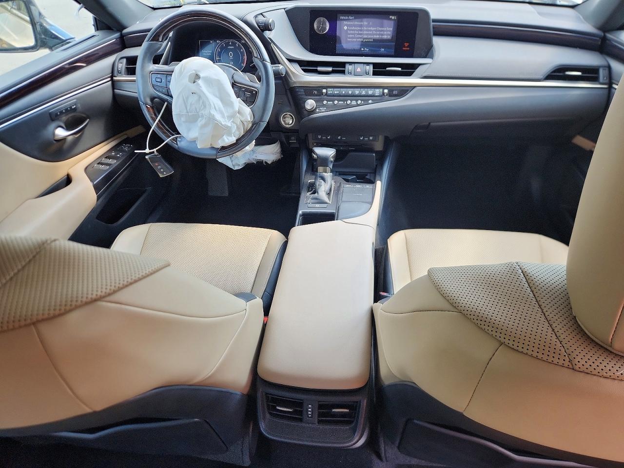 Lexus Es Base