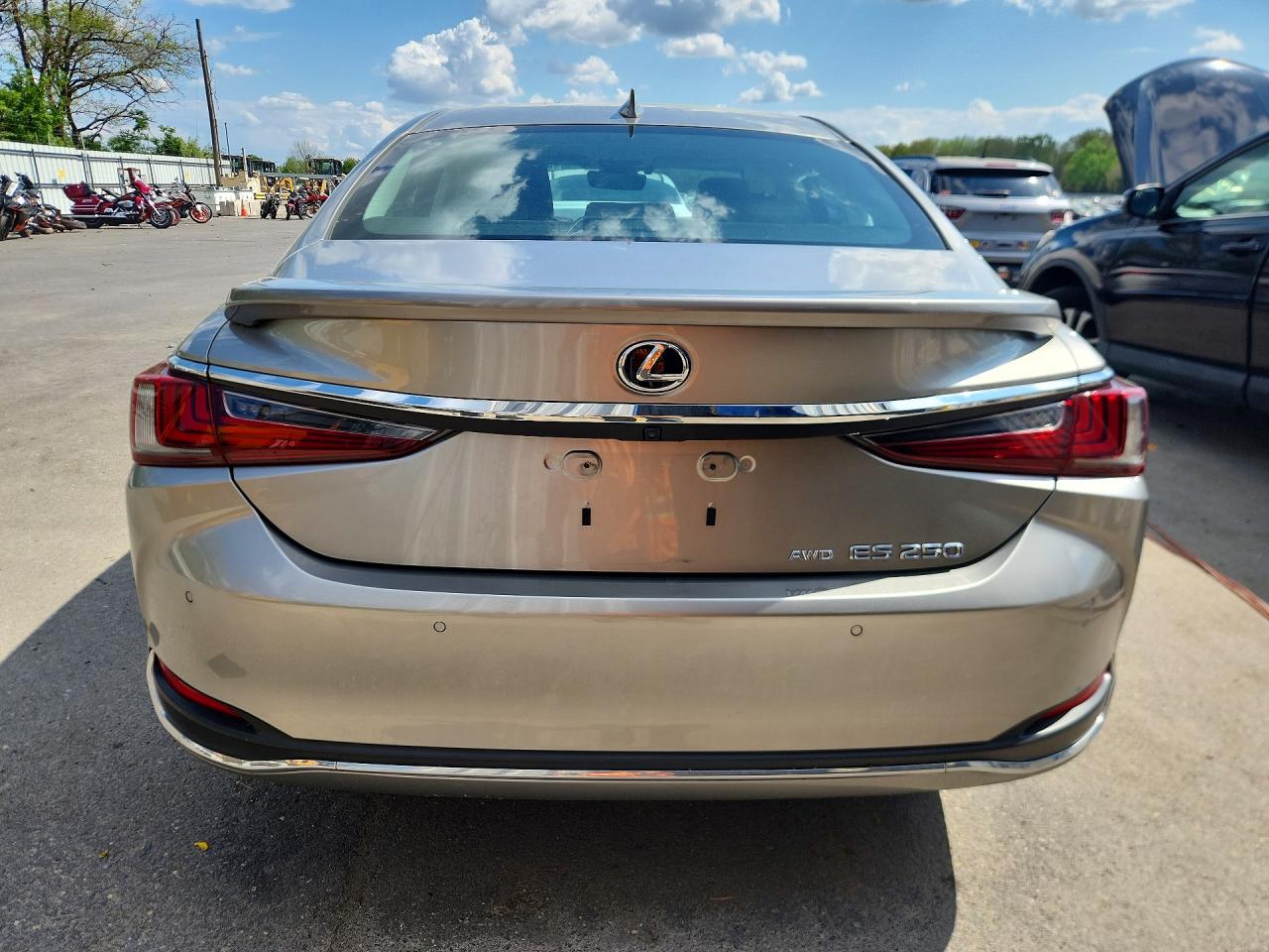 Lexus Es Base