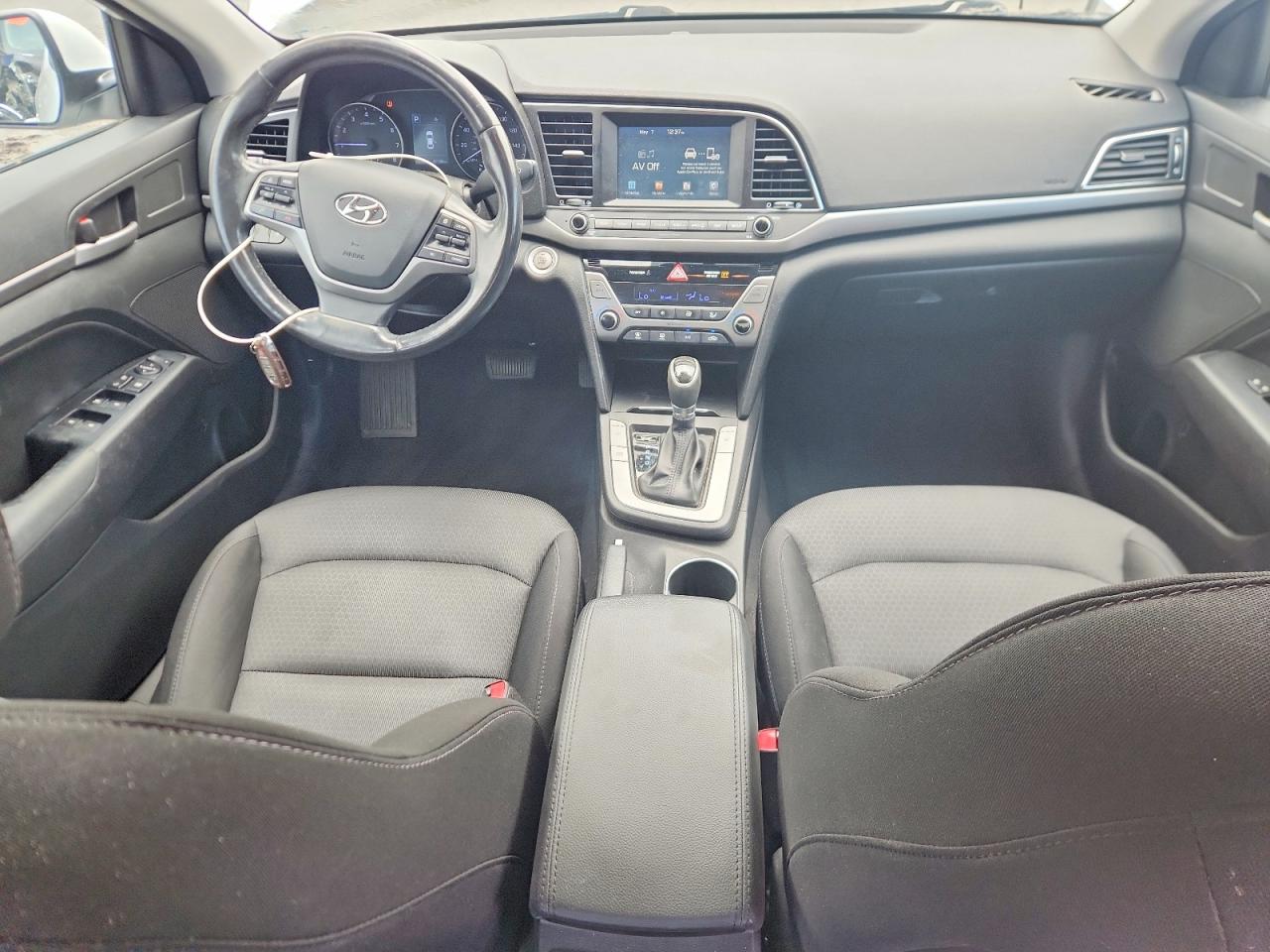 Hyundai ELANTRA Value Edition
