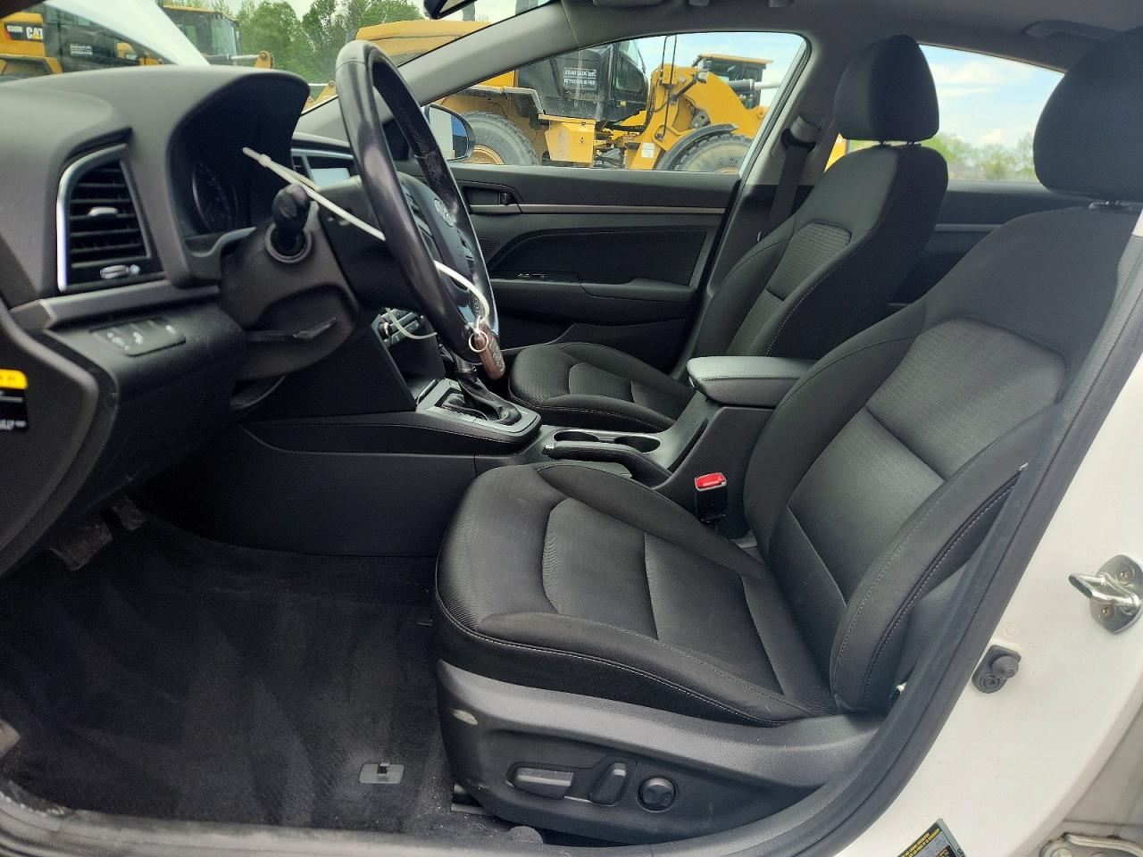 Hyundai ELANTRA Value Edition