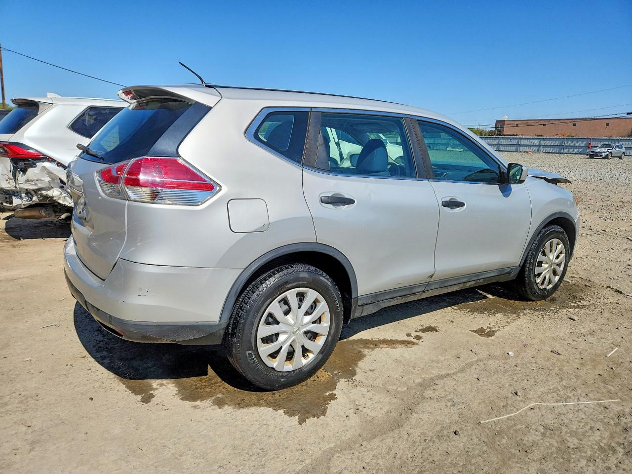 Nissan Rogue S