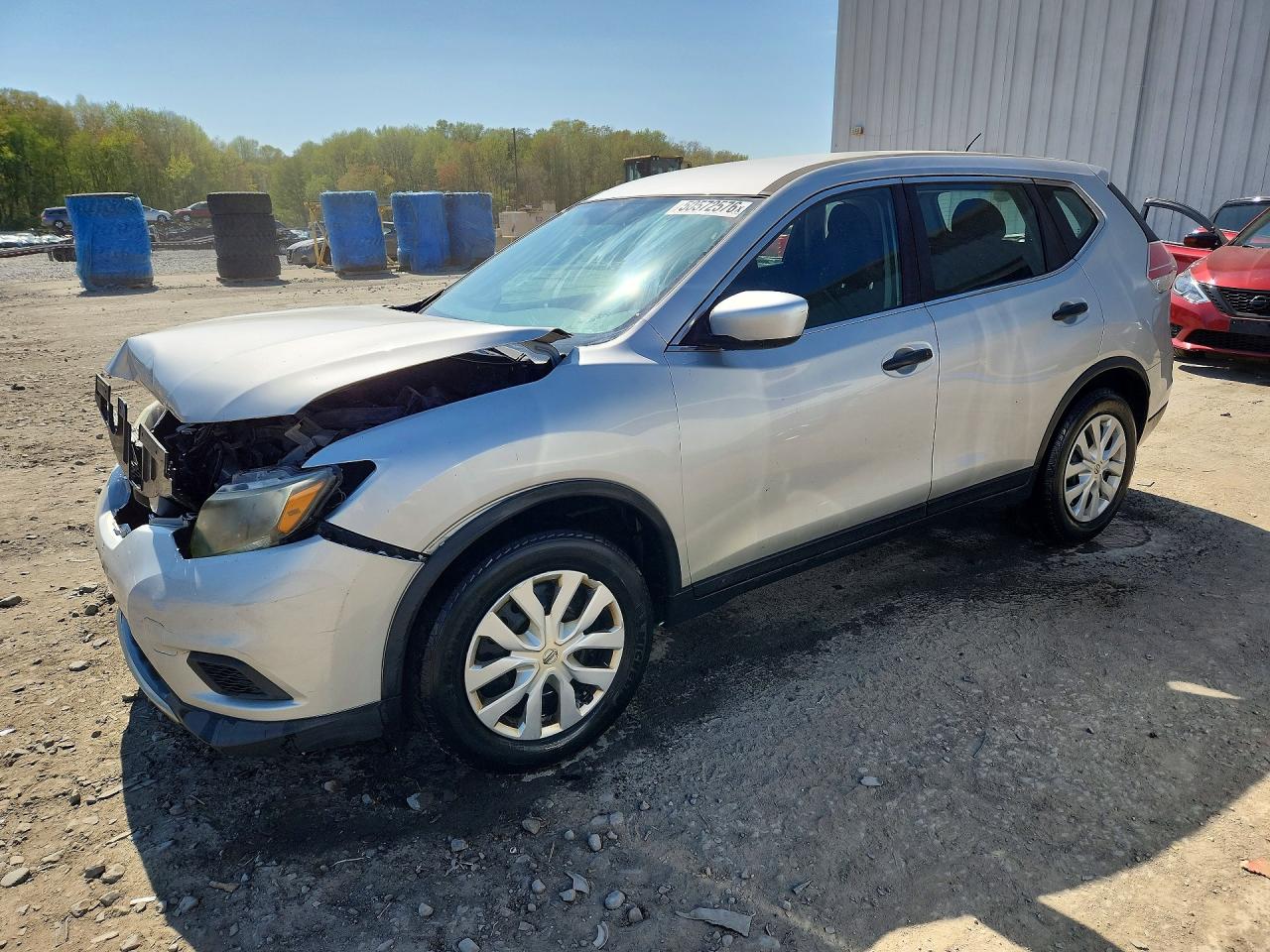 Salvage Nissan Rogue Image