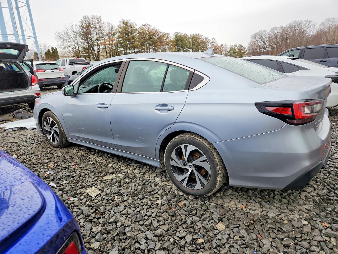 Subaru Legacy Premium