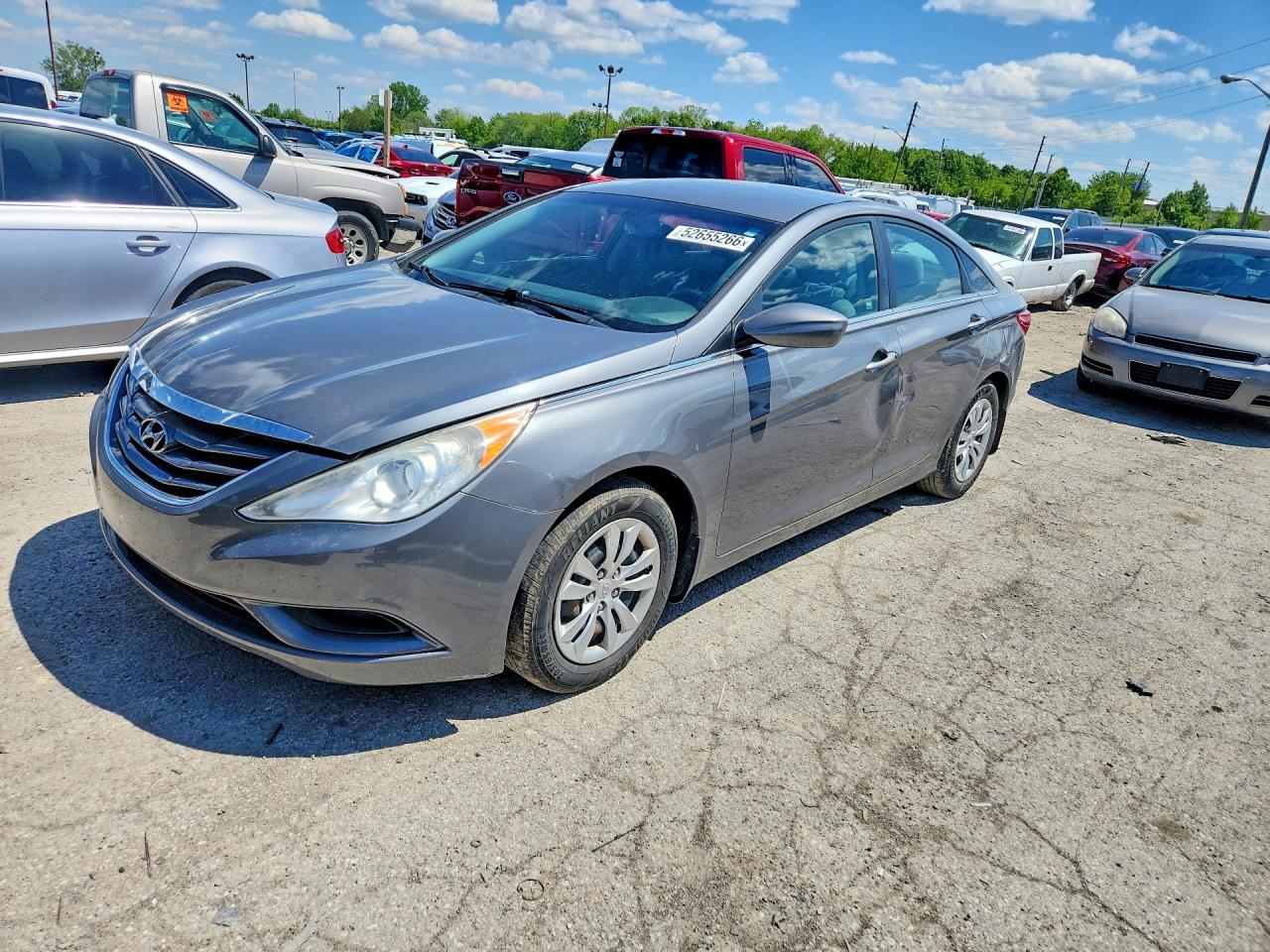 Salvage Hyundai SONATA Image