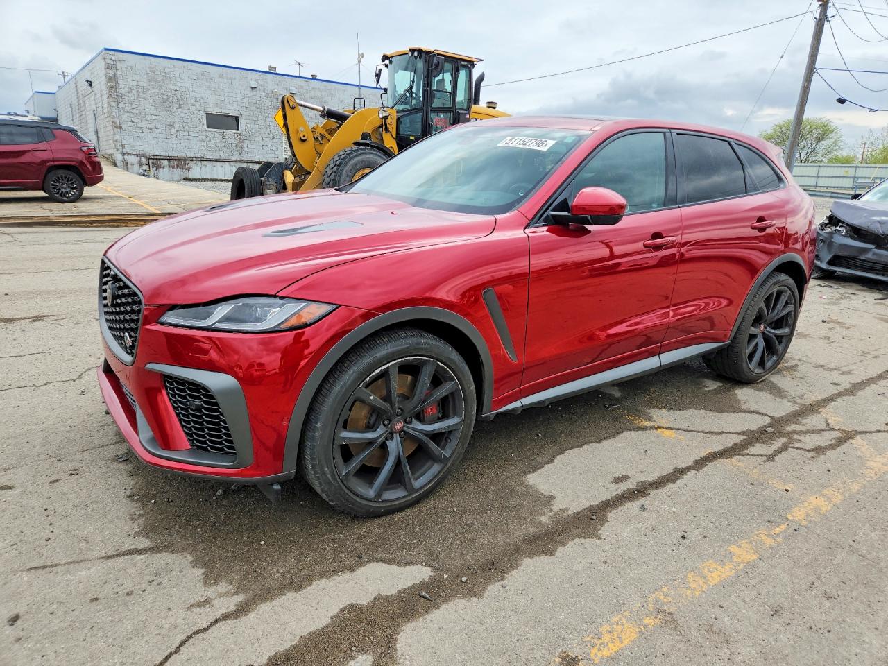 Salvage Jaguar F-PACE Image
