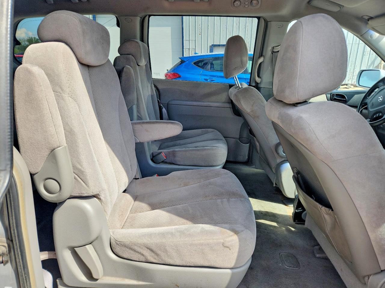 Hyundai Entourage Gls