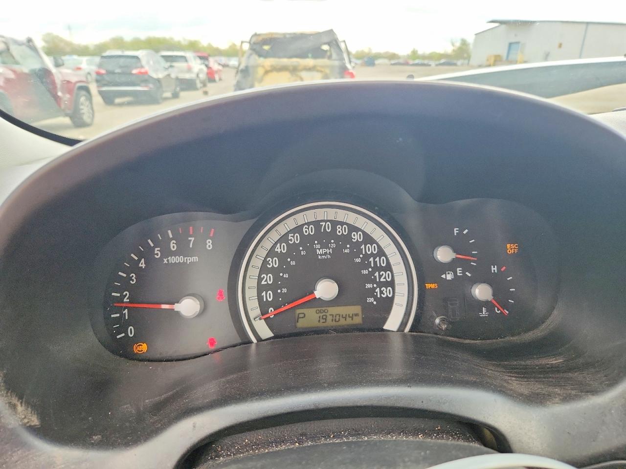 Hyundai Entourage Gls
