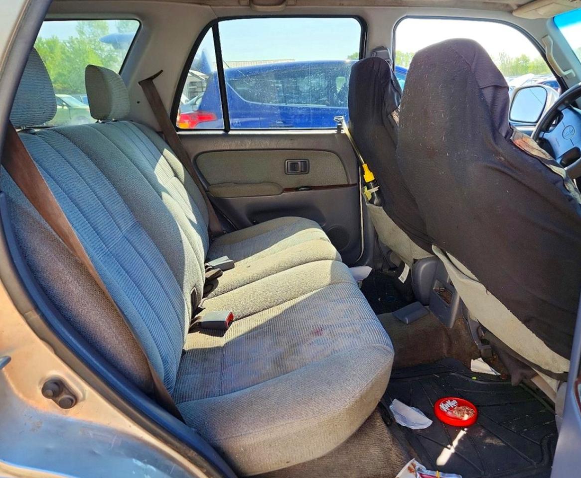 Toyota 4Runner Sr5