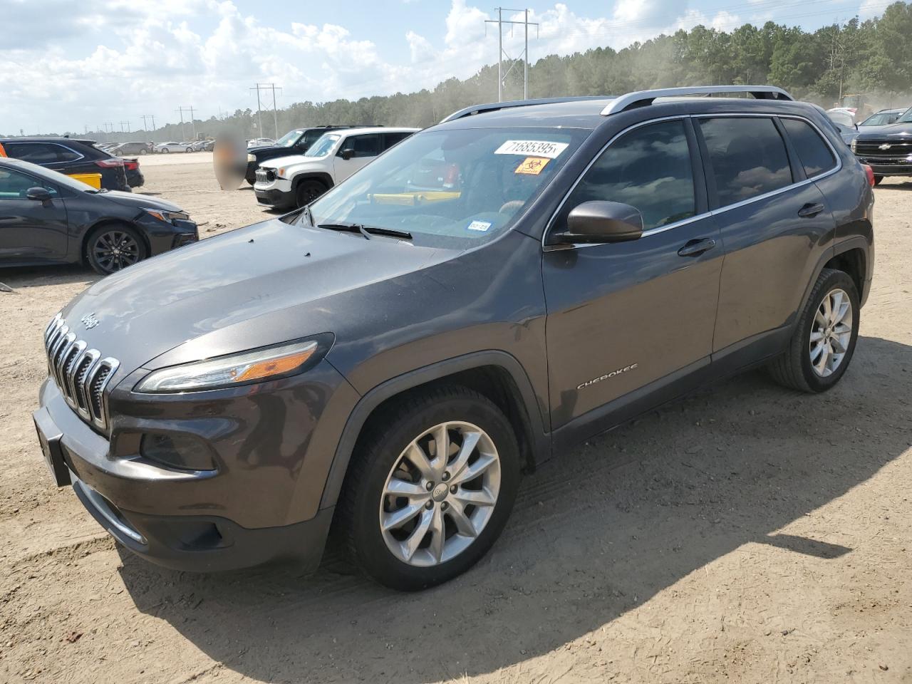 Salvage Jeep Grand Cherokee Image