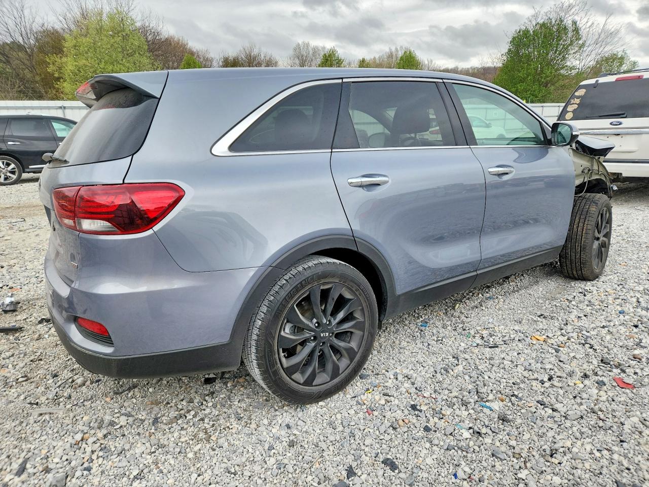 Kia Sorento L