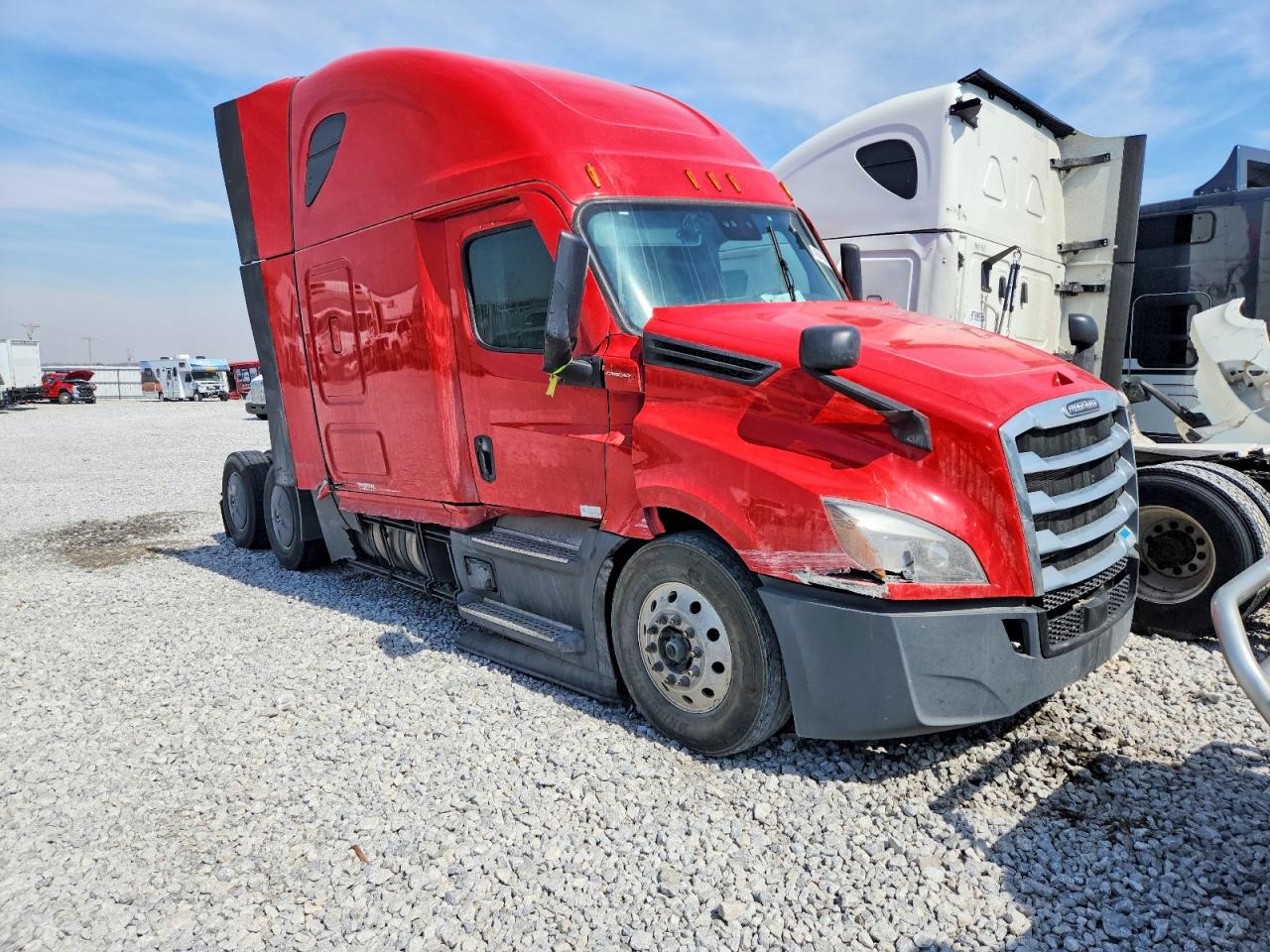 Salvage Freightliner Cascadia 126 Image