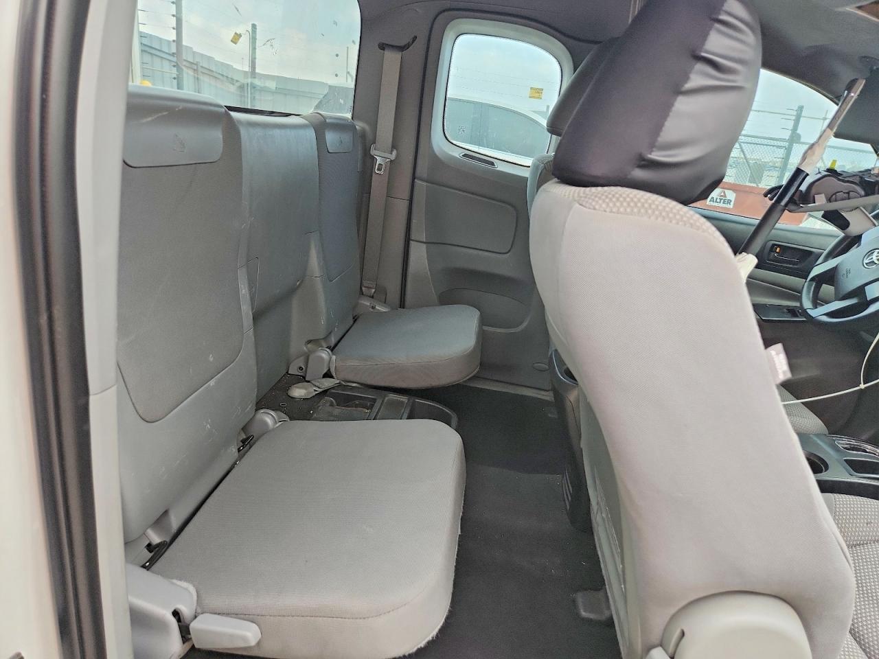 Toyota Tacoma Access Cab