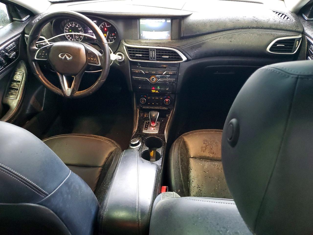 INFINITI Qx Premium
