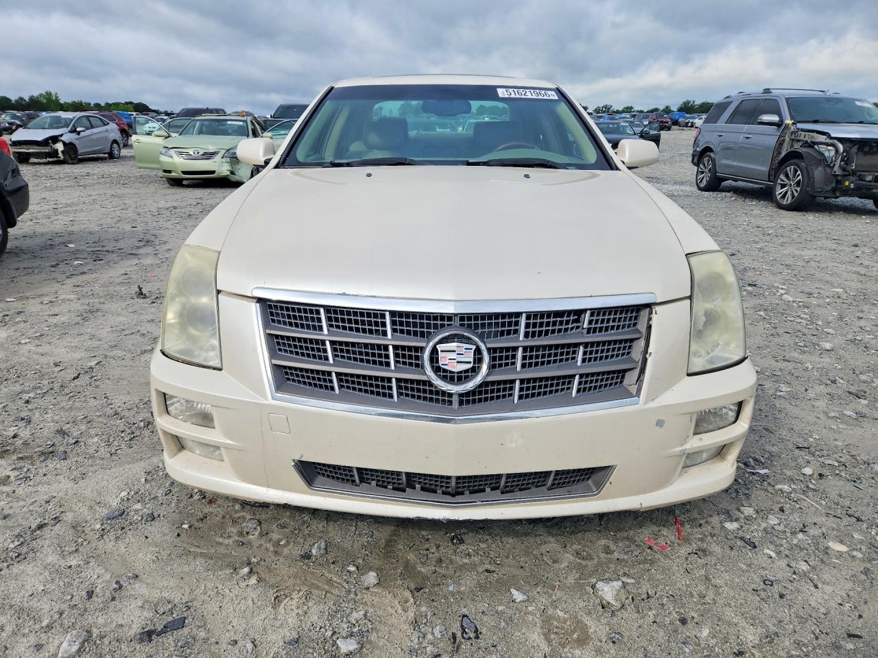 Cadillac STS