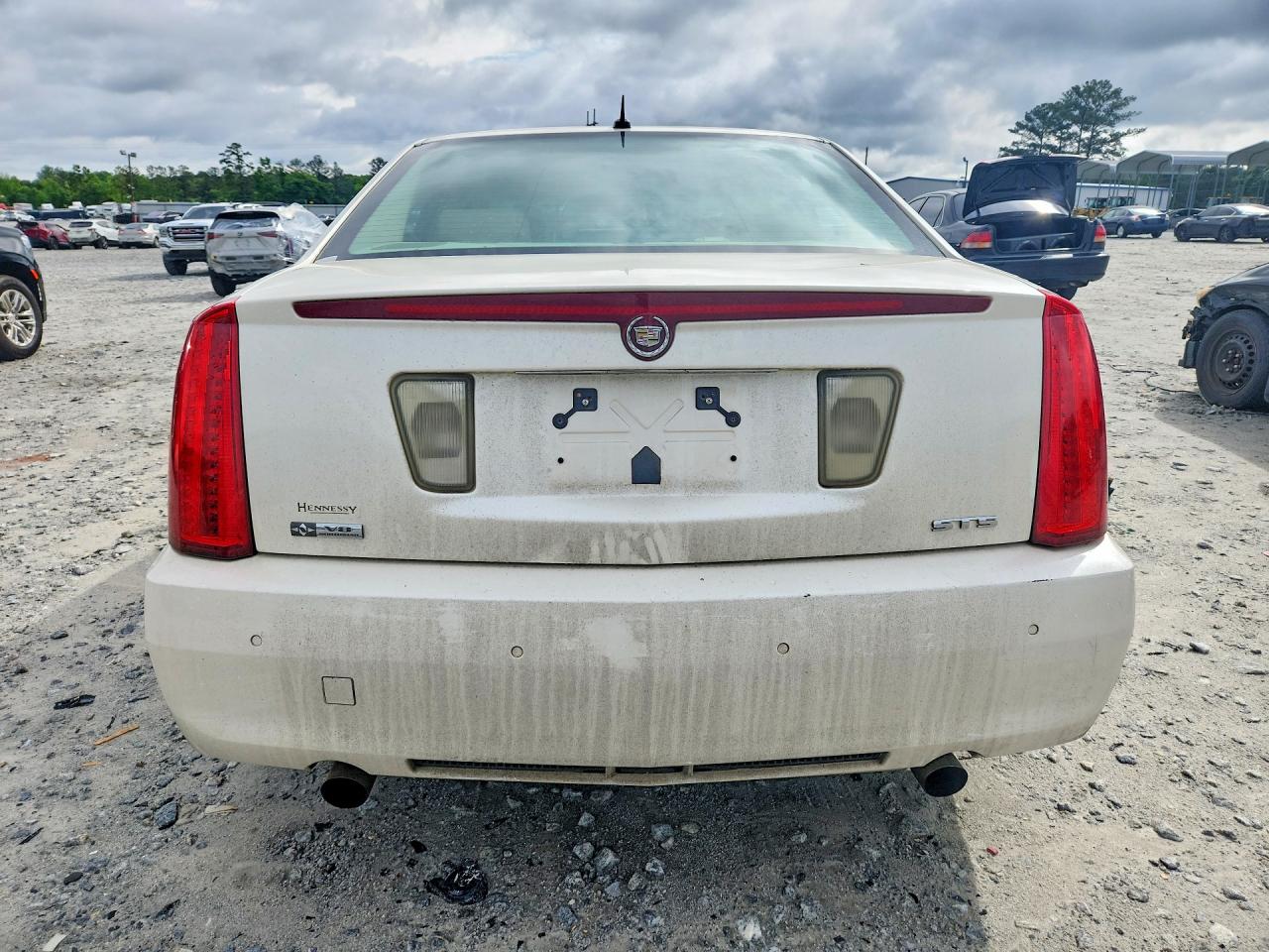 Cadillac STS