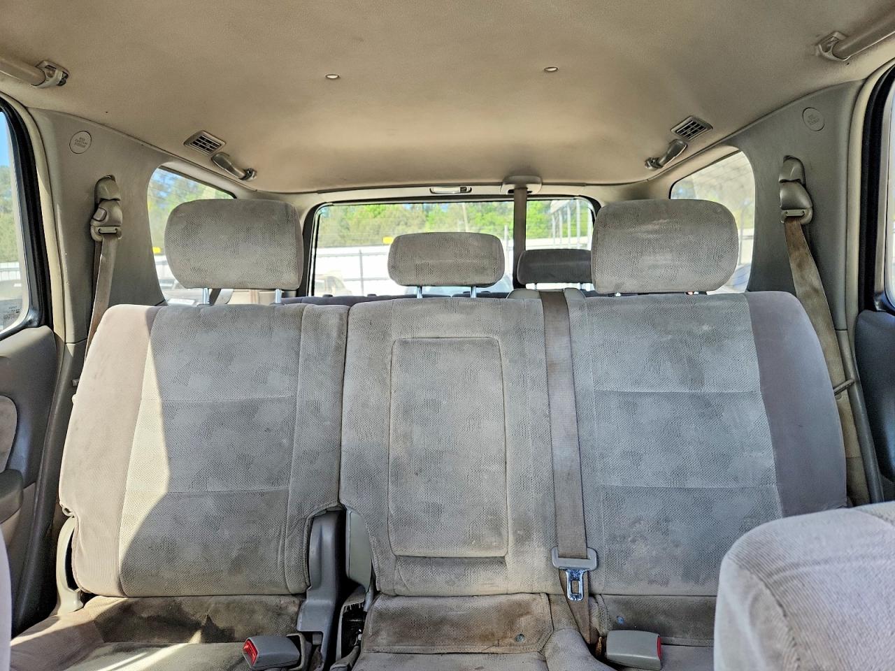 Toyota Sequoia Sr5