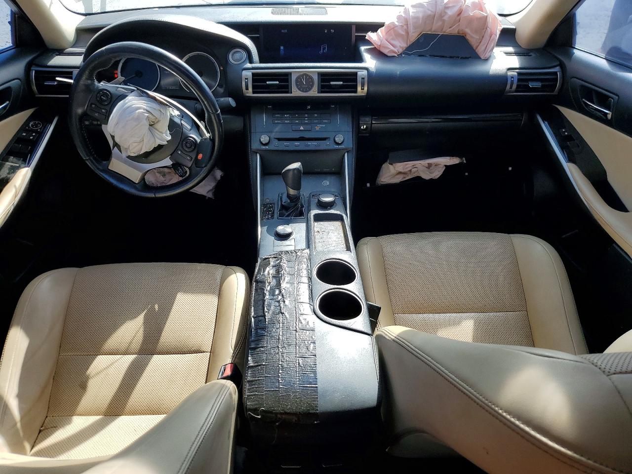 Lexus Is Base
