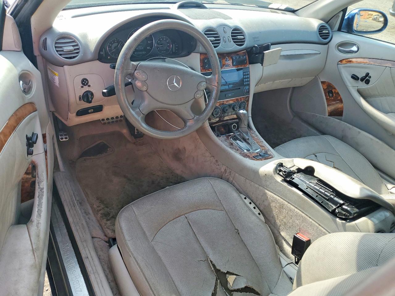 Mercedes-Benz Clk-class 320