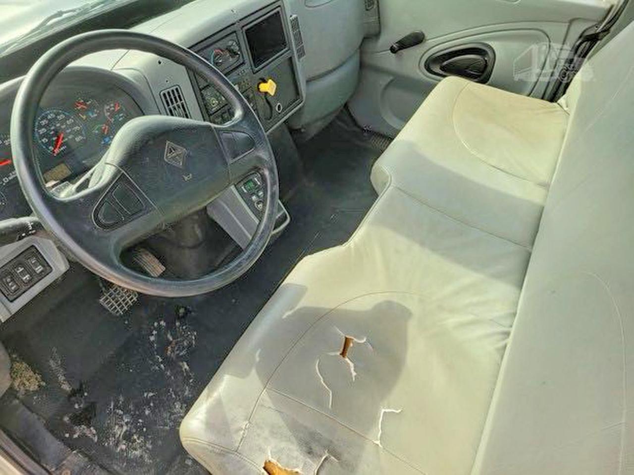 International 4000 Serie 4300