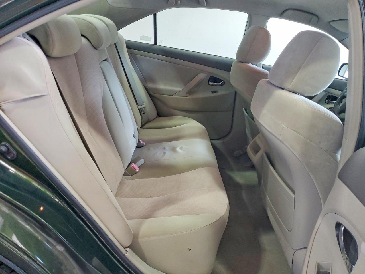 Toyota Camry Base